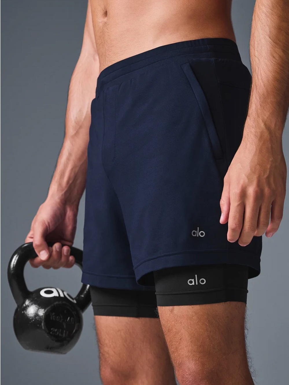 ALO Yoga Conquer React 2 in 1 Performance Short Lined - Navy / Black